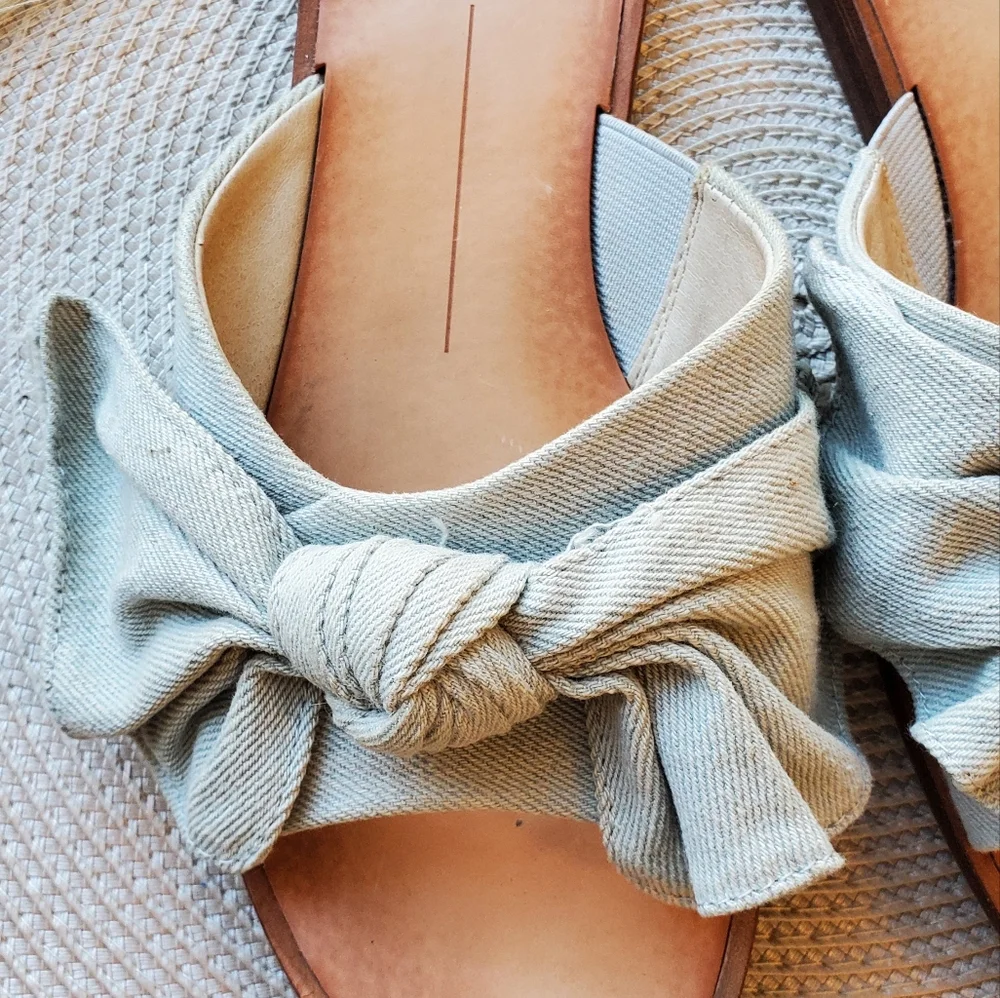 Dolce Vita Denim Bow Slides 7.5 - Picture 2 of 8